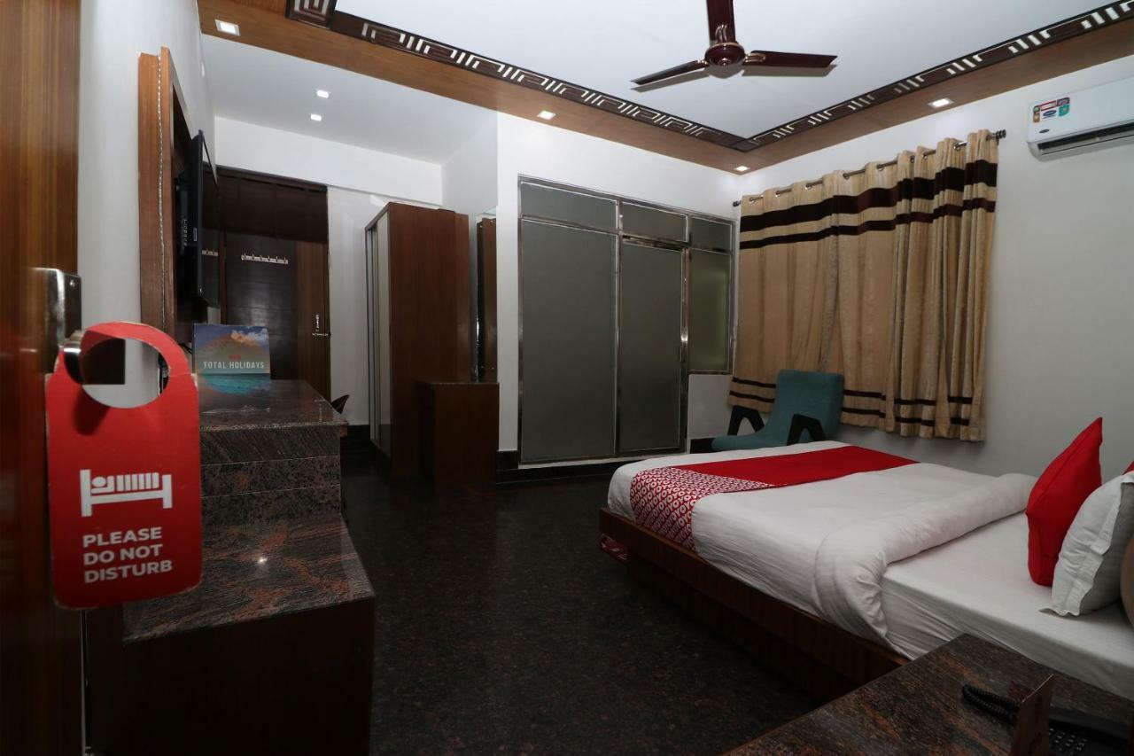 Oyo 10448 Green View Home Stay デヘラードゥーン エクステリア 写真
