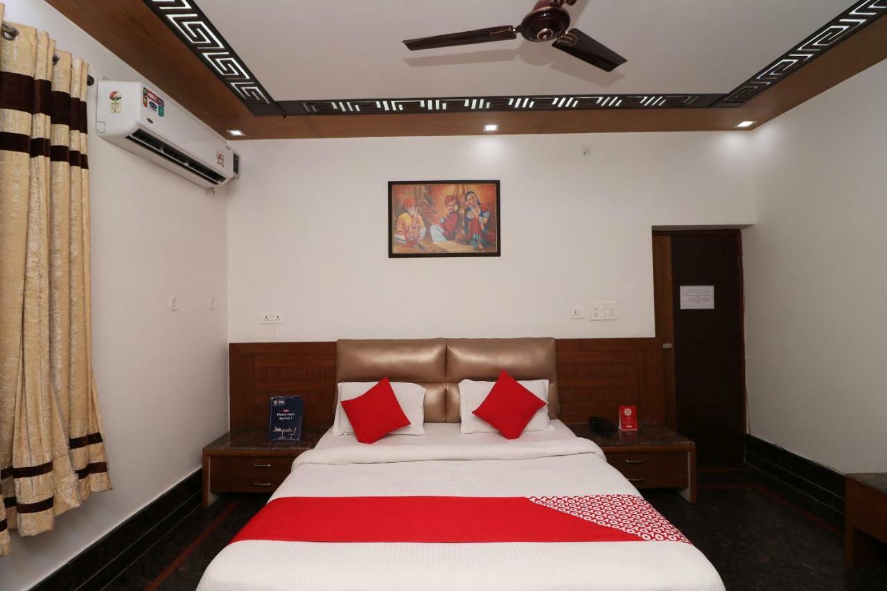 Oyo 10448 Green View Home Stay デヘラードゥーン エクステリア 写真